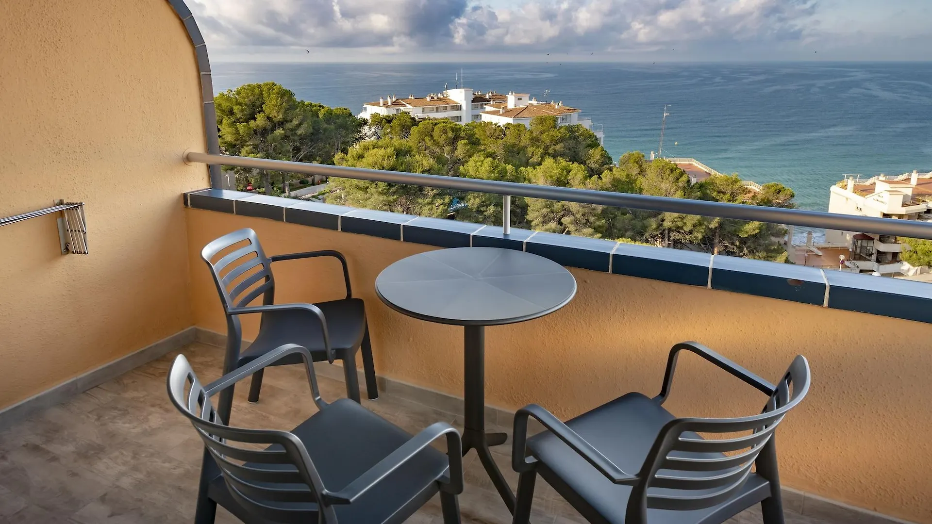 Hotel 4R Playa Park Salou