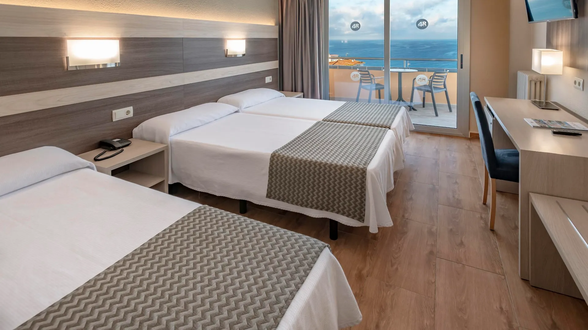 Hotel 4R Playa Park Salou Spagna