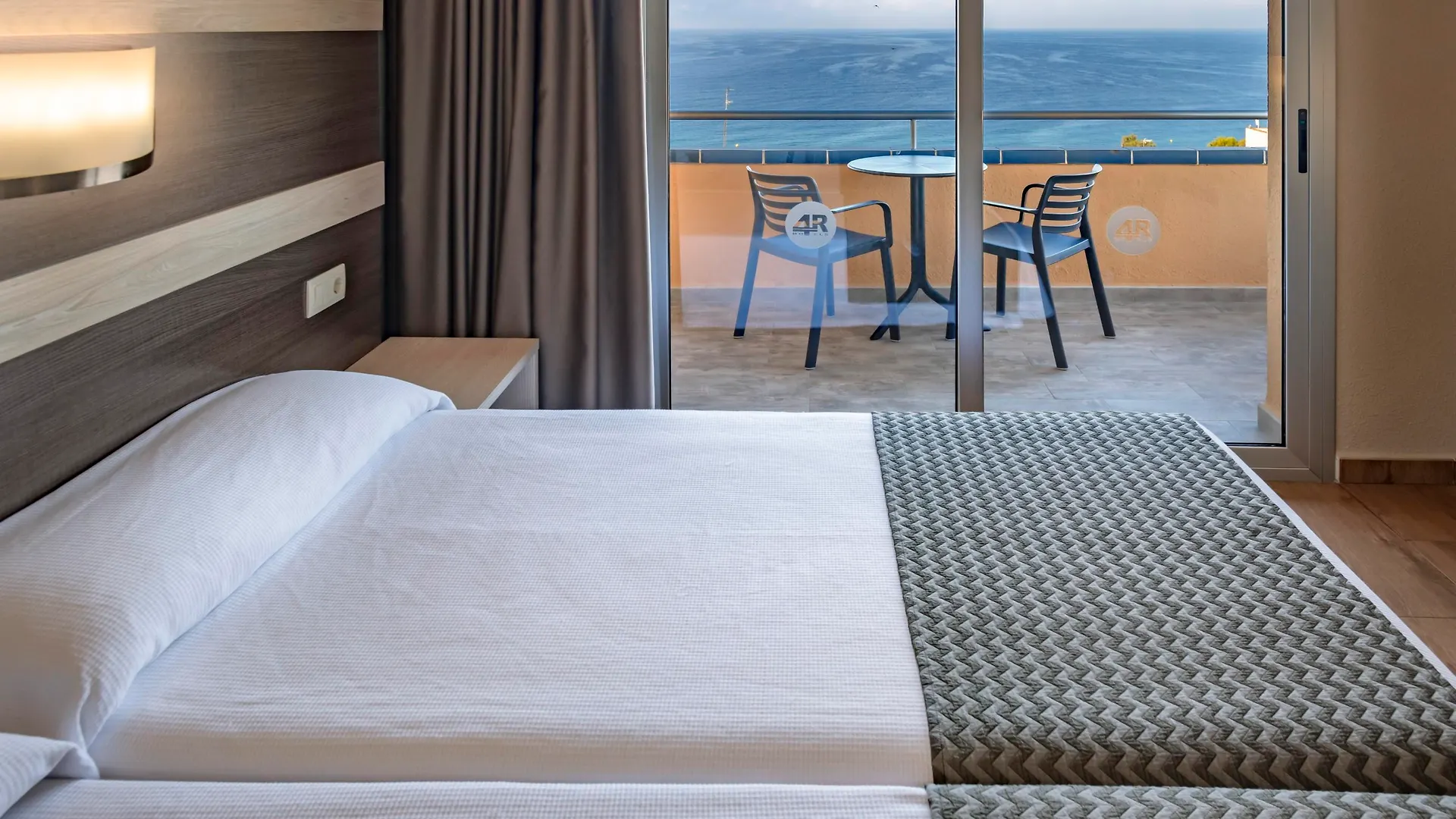 4R Playa Park Hotel Salou